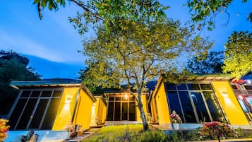 Kamar Quadruple Panorama, 1 kamar tidur | Bagian depan properti