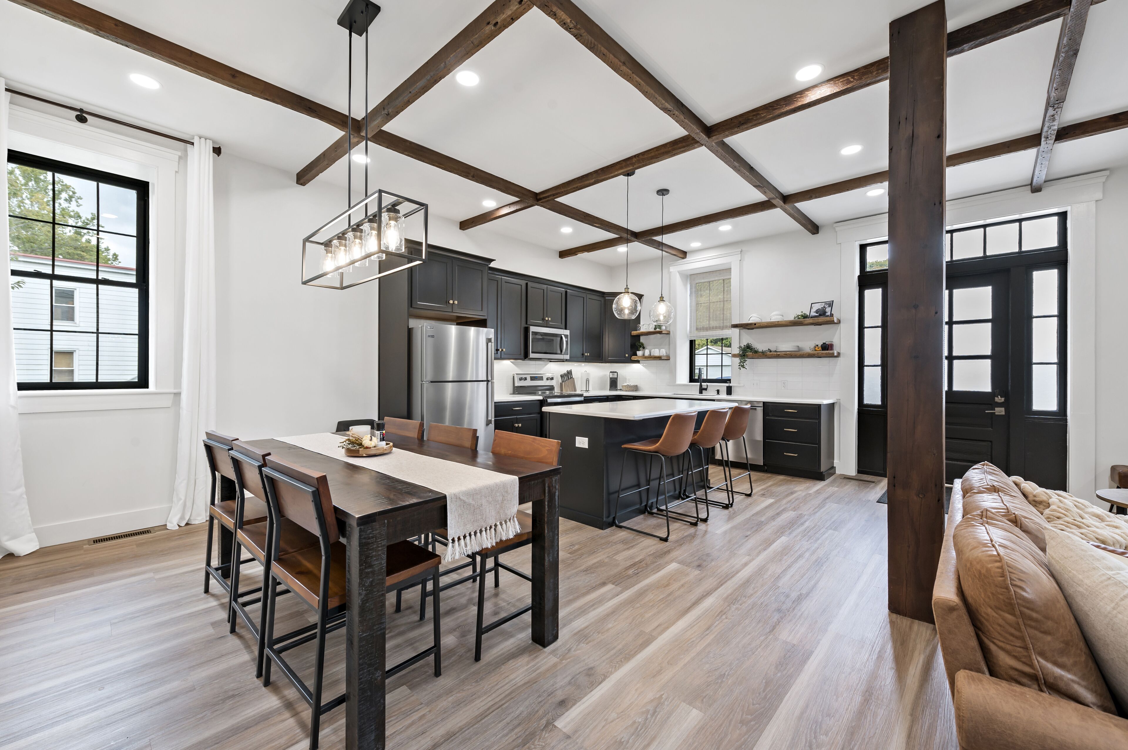 Kitchen/dining area