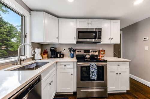 Chic, Modern Cape Escape in the Heart of Hyannis