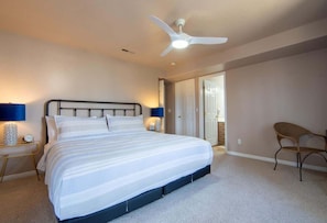 2 bedrooms, WiFi (free), bed sheets - Las Palmas Resort #1210 | All-Inclusive Amenities (Saint George)
