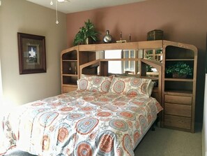 3 chambres, Wi-Fi gratuit, draps fournis