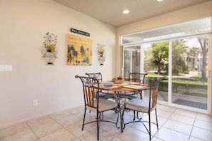 Dining - Las Palmas Resort #1904 | All-Inclusive Amenities (Saint George)