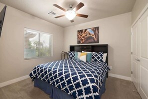 3 bedrooms, free WiFi, bed sheets
