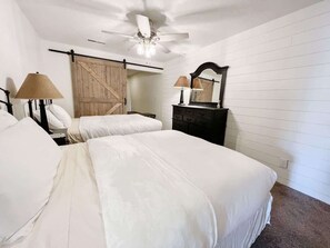 2 chambres, Wi-Fi gratuit, draps fournis