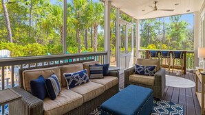 TV - Coastal Elegance at NatureWalk: Modern Retreat Minutes from the beach! (Santa Rosa Beach)