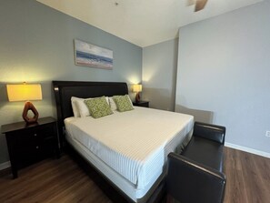2 habitaciones, tabla de planchar con plancha, cuna de viaje y wifi 