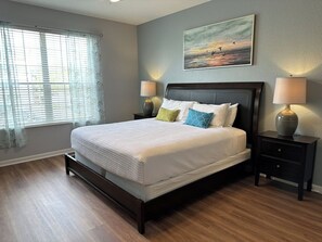 2 chambres, fer et planche à repasser, lit parapluie, Wi-Fi