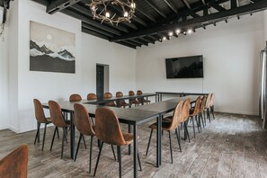 Meeting facility - Grey Pine Lodge (Waynesboro)