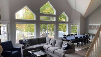 TV, fireplace, books, offices