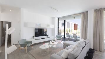 智能電視、電子遊戲、音樂庫、影像庫