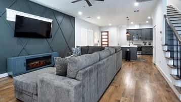 Smart TV, fireplace, video games