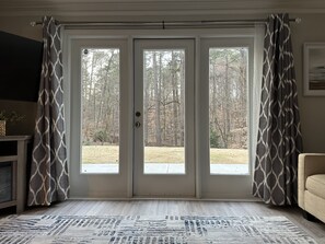 Interior - Beautiful 2BR 1BA - Atlanta's Best Location & Amenities (Atlanta)