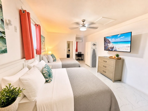 The Sunset Stay Bnb - Nassau