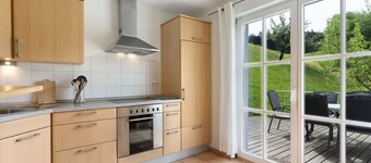 Apartamento 'Ferienhaus 1 - Wohnung Tanne, 78qm' con vistas a la montaña, terraza privada y Wi-Fi