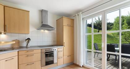 Apartment 'Ferienhaus 1 - Wohnung Tanne, 78qm' with Mountain View, Private Terrace and Wi-Fi