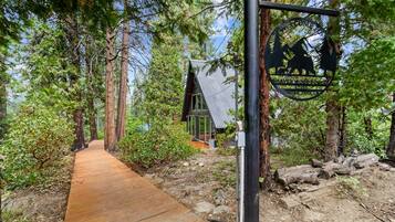 Enceinte de lâhĂ©bergement