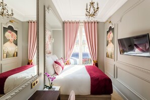 2 bedrooms, desk, iron/ironing board, travel cot - Merveil - Luxury Suite - Louvre - Ours I (Paris)