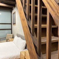 1 bedroom, hypo-allergenic bedding, individually furnished, desk