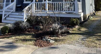 Vacation Rental: Armory Quarters A