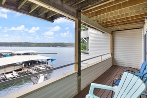 Terrace/patio - Panoramic Point – Waterfront Condo w/Pool & Tennis (Osage Beach)