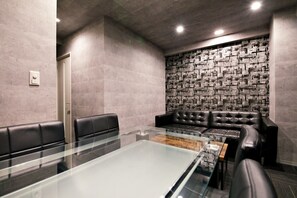 Basic Apartment | 2 bedrooms, desk, free WiFi - Regalo shibaura 501 (Tokyo)