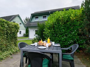 Outdoor dining - Fahrland by Interhome (Zinnowitz)