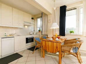 Fridge, microwave, dishwasher, toaster