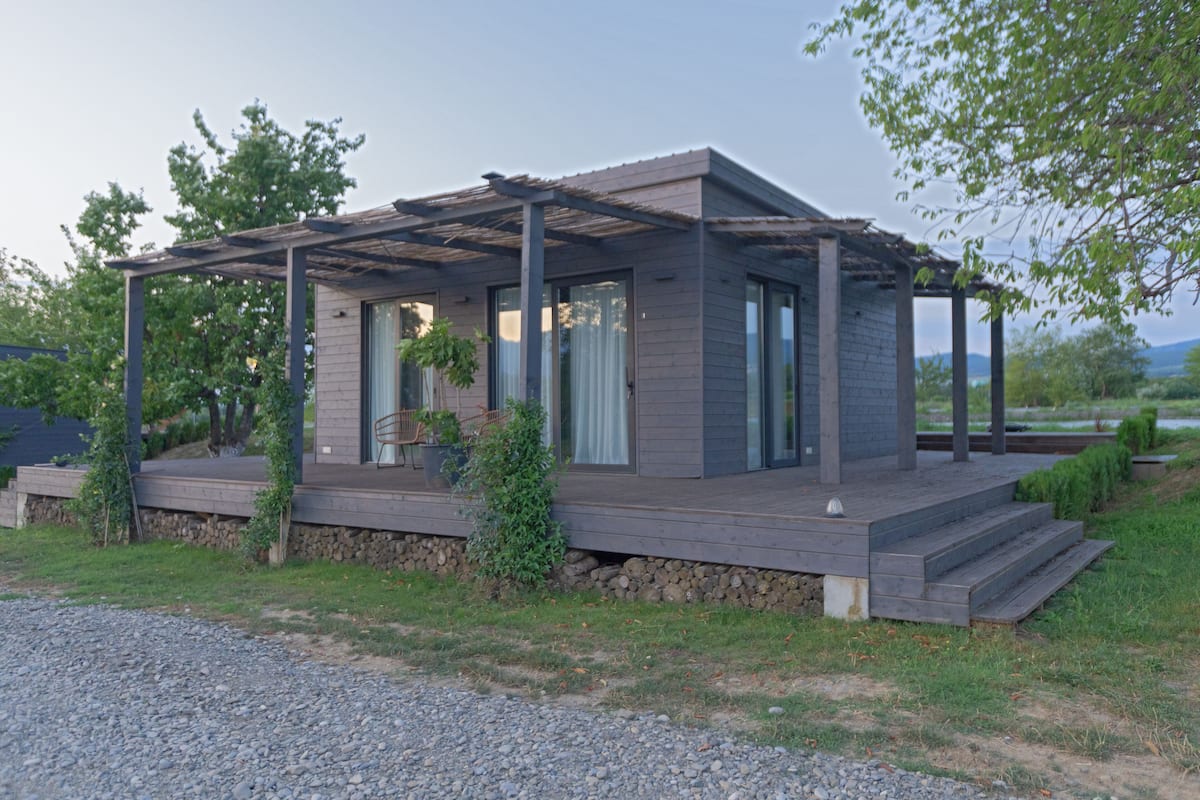 Superior Cottage | Free WiFi
