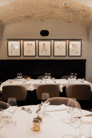 Breakfast, lunch and dinner served - AS Boutique hotel (Ljubljana)
