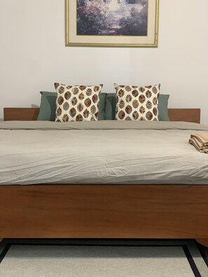 1 soverom, strykejern/-brett, wi-fi og sengetøy