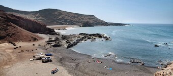 Vacation Home 'Casa Marion' with Private Terrace and Wi-Fi