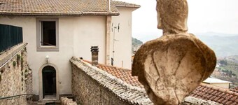 Holiday Apartment "Casa Vela" with Mountain View, Private Terrace & Wi-Fi