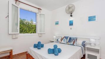 3 chambres, fer et planche Ă repasser, Wi-Fi gratuit, draps fournis