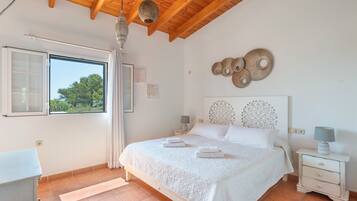 4 chambres, fer et planche Ă repasser, Wi-Fi gratuit, draps fournis