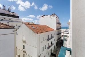 Property grounds - Apartment "Casa Ribeiro - Praia Chic" with Balcony & Wi-Fi (Nazaré)