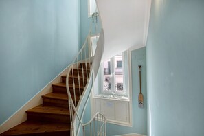 Interior - Apartment "Casa Ribeiro - Escandinavo" with Balcony & Wi-Fi (Nazaré)