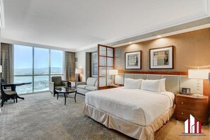 Desk, iron/ironing board, WiFi, bed sheets - MGM Signature-26-618 Jacuzzi Studio (Las Vegas)