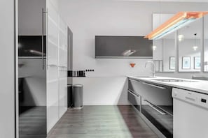 Fridge, microwave, stovetop, coffee/tea maker