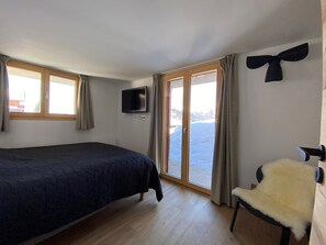 5 間睡房、免費 Wi-Fi