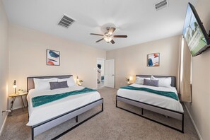 5 bedrooms, desk, iron/ironing board, free WiFi