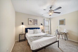 5 habitaciones, escritorio, tabla de planchar con plancha y wifi gratis 