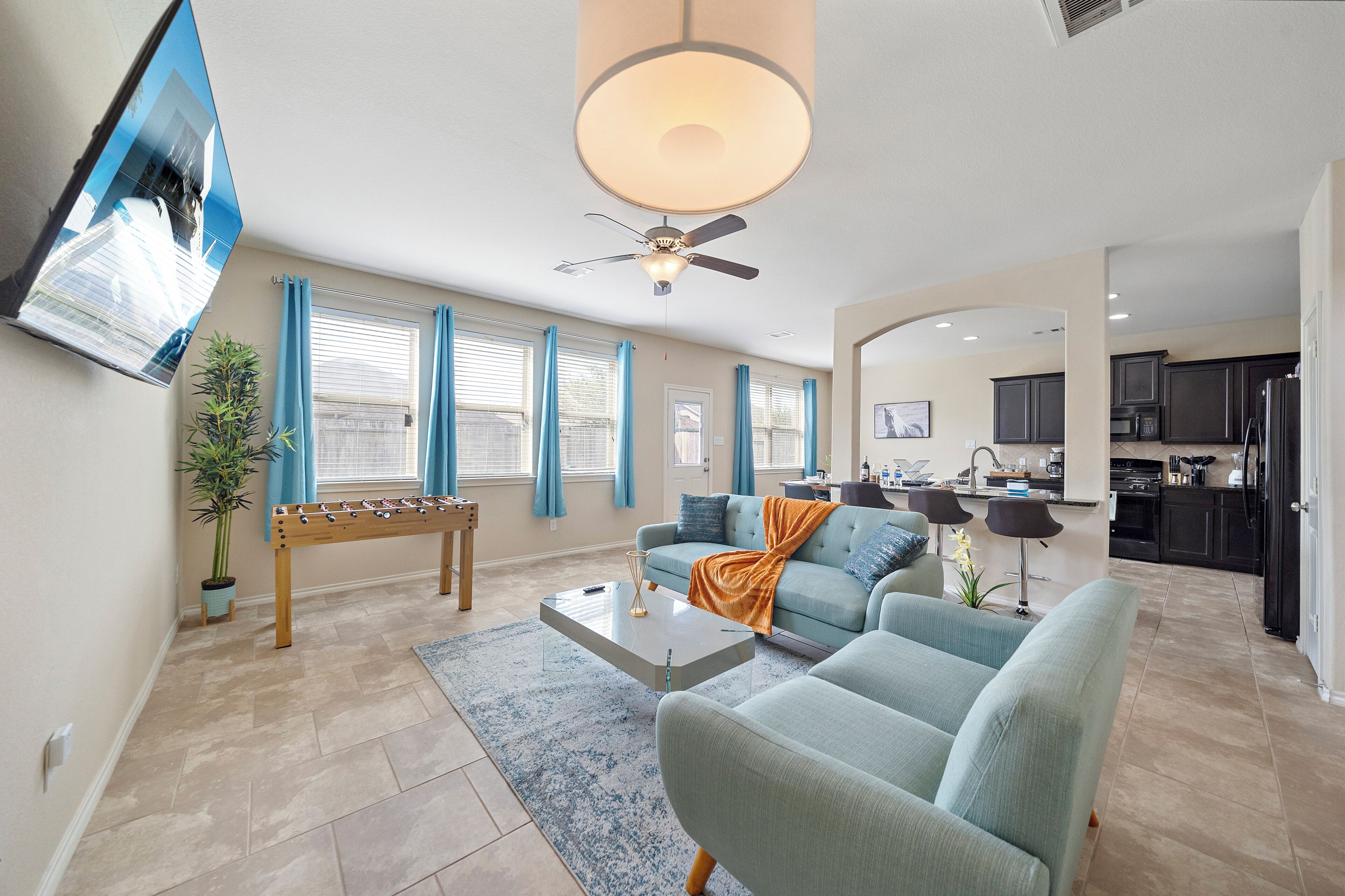 Perfectly designed to accommodate all your family and friends comfortably.