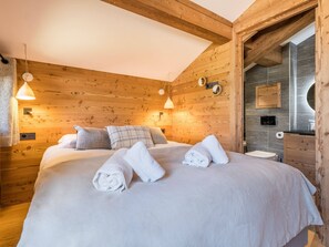 5 bedrooms, free WiFi, bed sheets - Renovated chalet 5 bedrooms with garage in Méribel (Méribel)