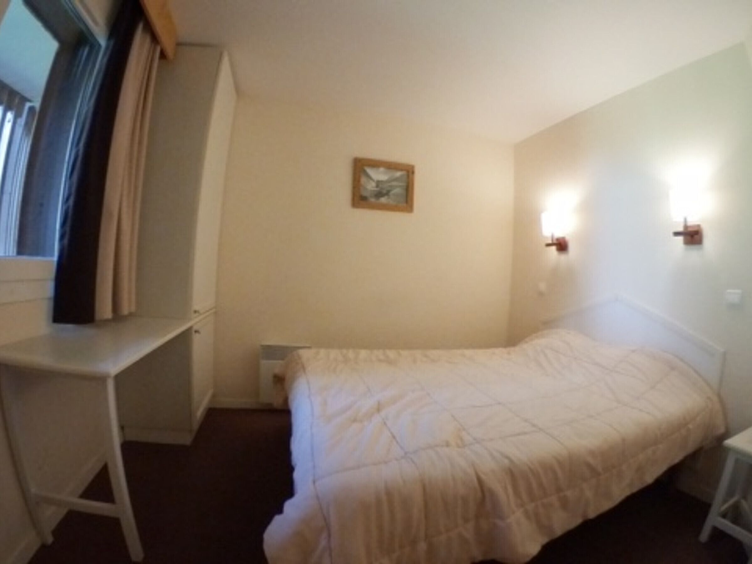 2 bedrooms, free WiFi