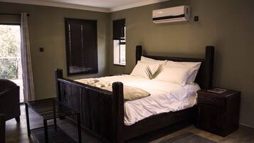 Executive Double or Twin Room | Desk, free WiFi