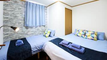 2 bedrooms, iron/ironing board, free WiFi, bed sheets