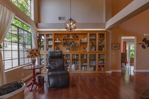 Interior - Escape to Carmel Valley, Tranquil Outdoor Space (San Diego)