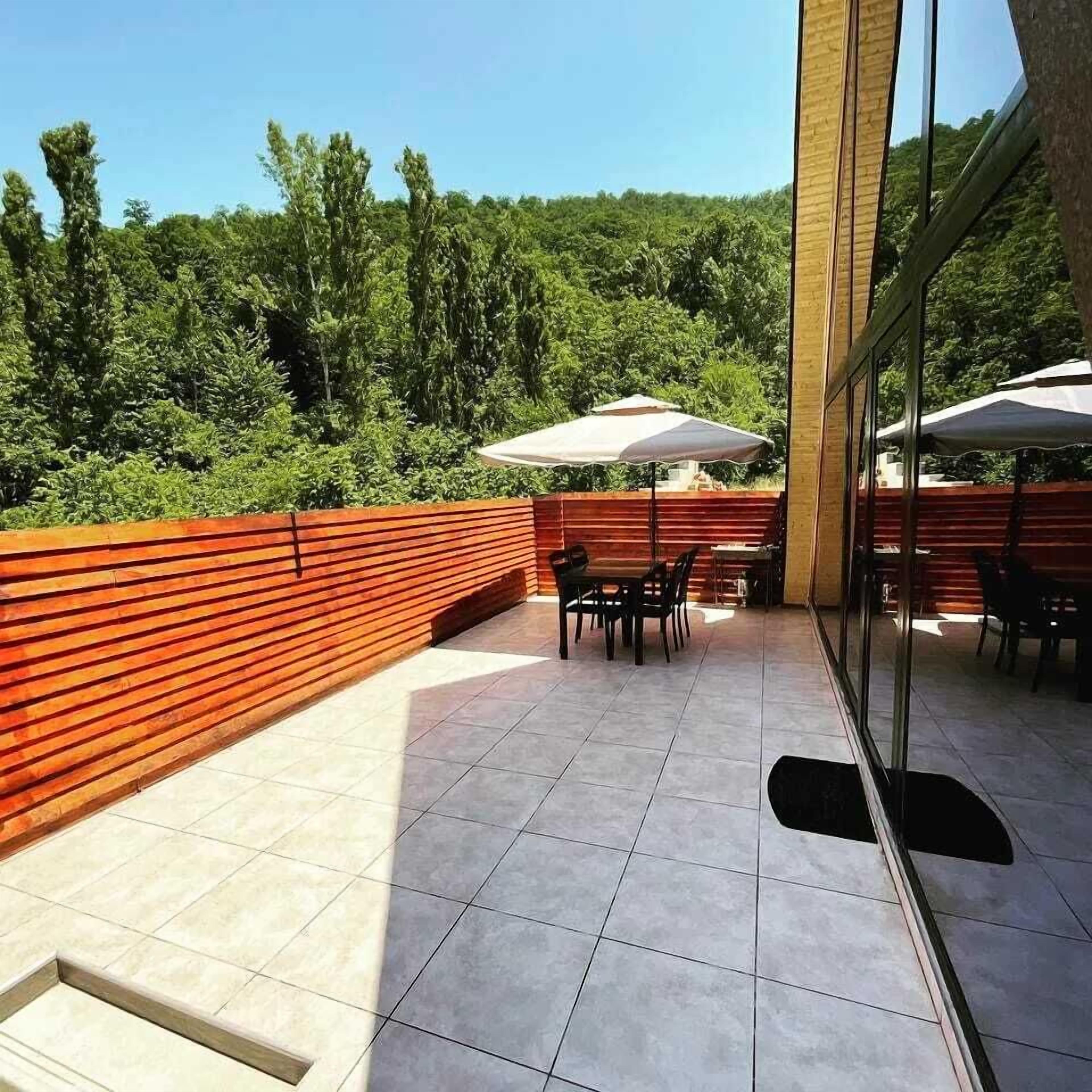 Mặt tiền nơi lưu trú