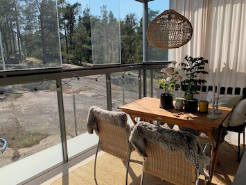 Foto von ✨ Sommer- & Weihnachtsvermietung – Modernes Apartment in Bromma, Stockholm ✨