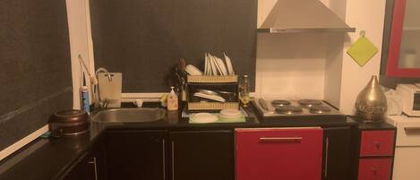 Frigorifero, microonde, forno